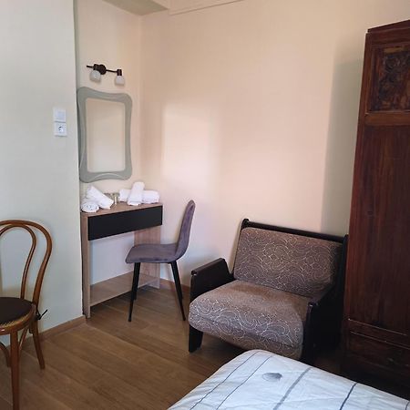 Anesis Hotel Лутра-Эдипсу Экстерьер фото