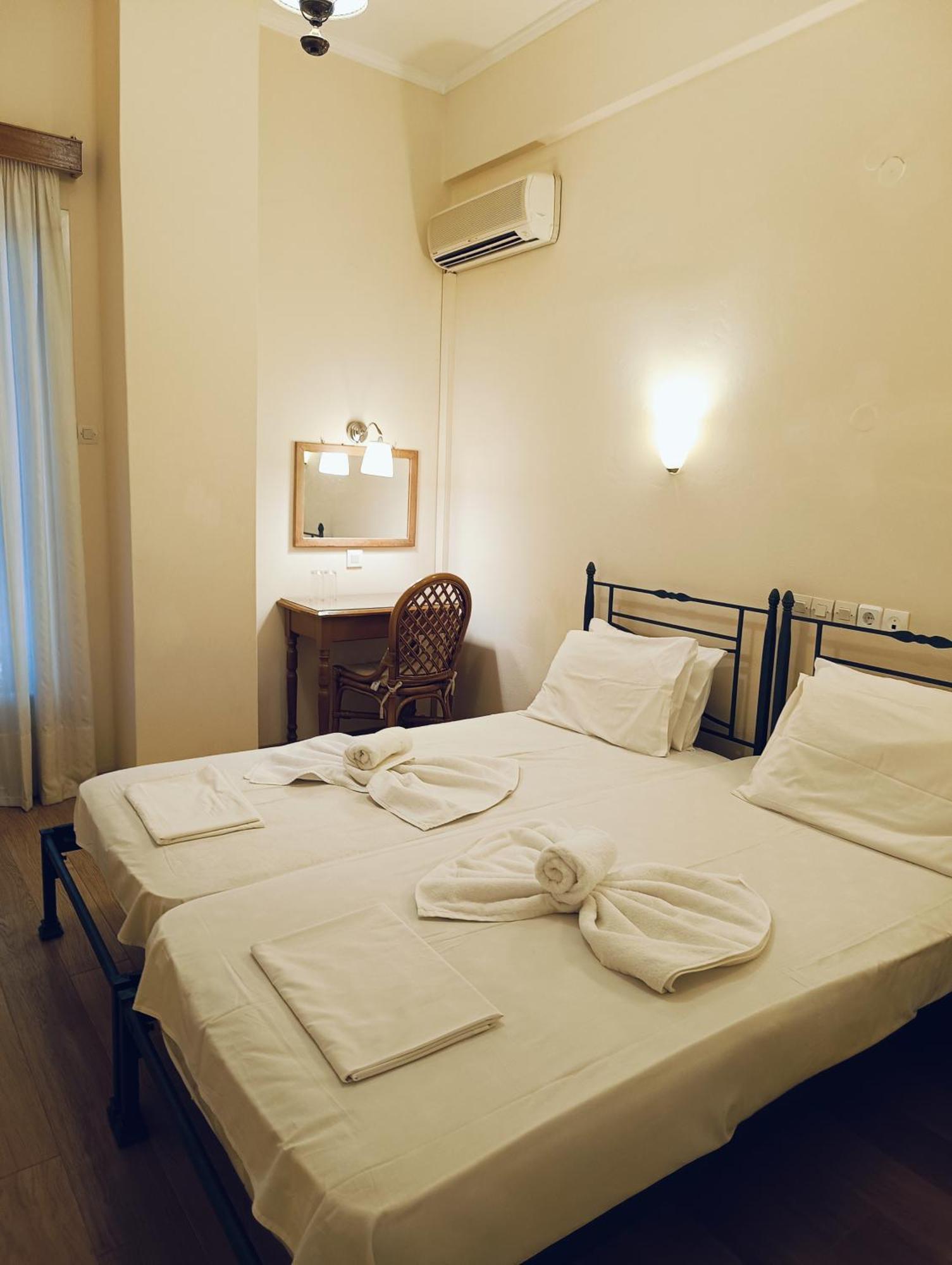 Anesis Hotel Лутра-Эдипсу Экстерьер фото