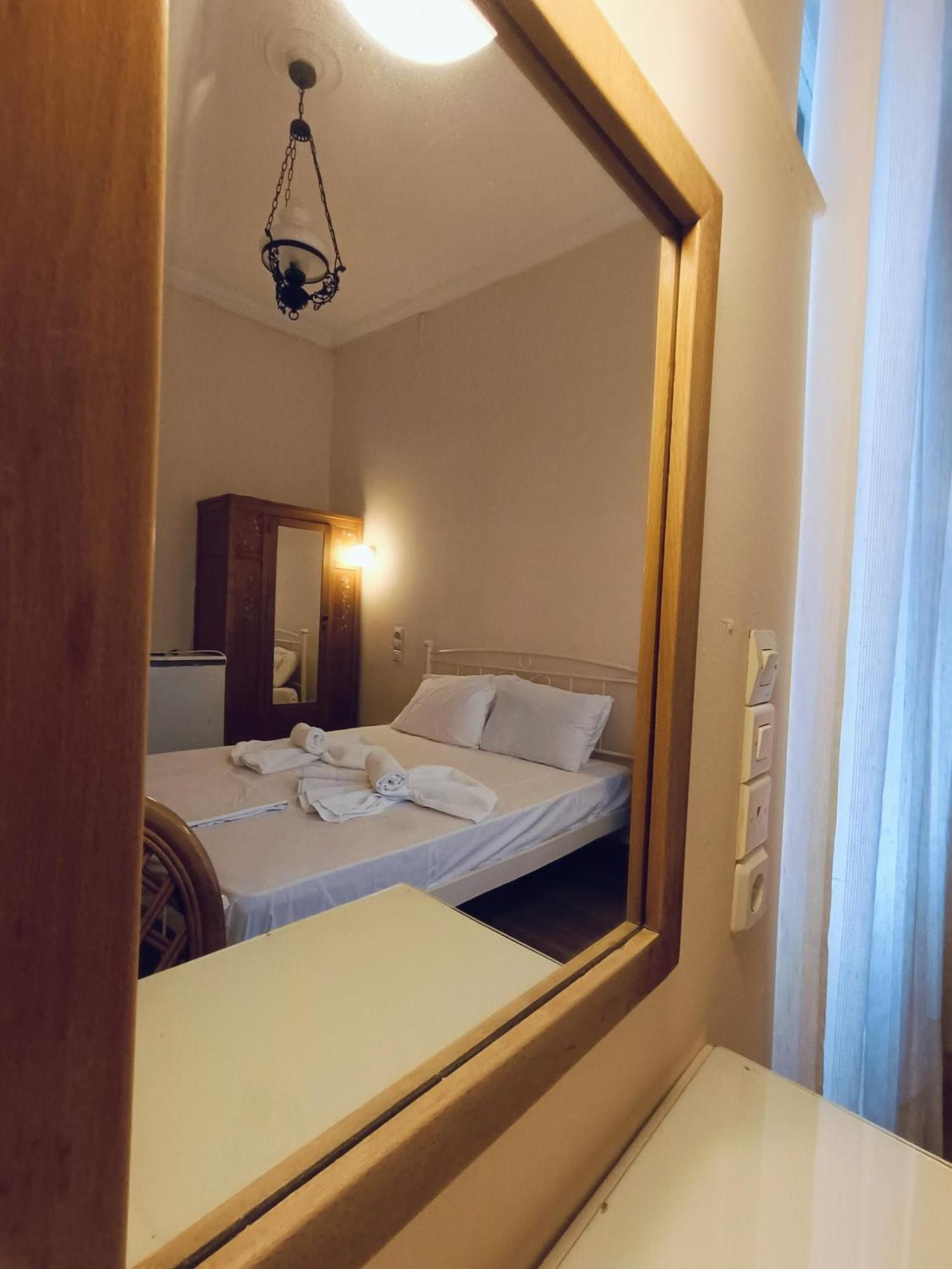 Anesis Hotel Лутра-Эдипсу Экстерьер фото