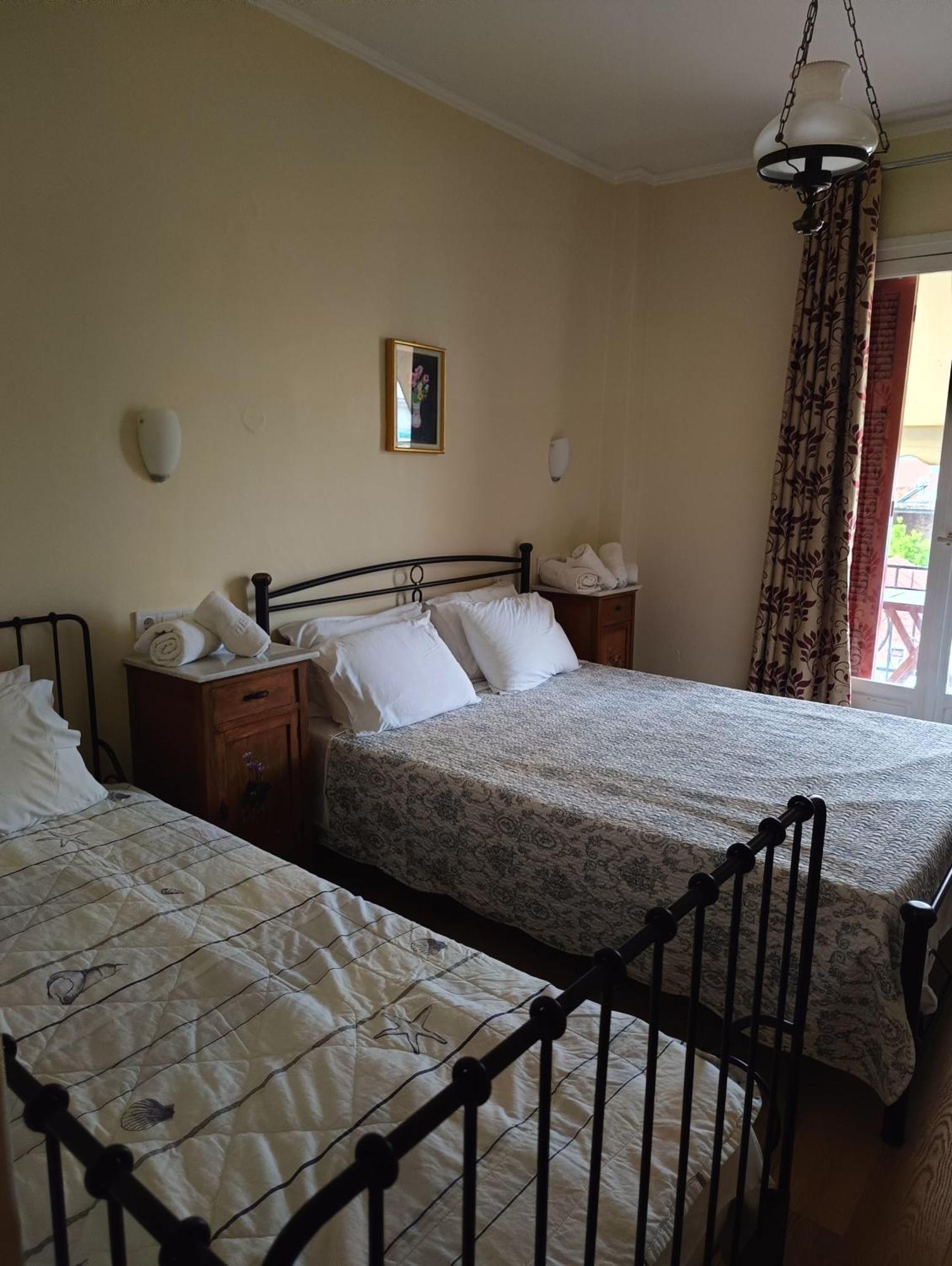 Anesis Hotel Лутра-Эдипсу Экстерьер фото